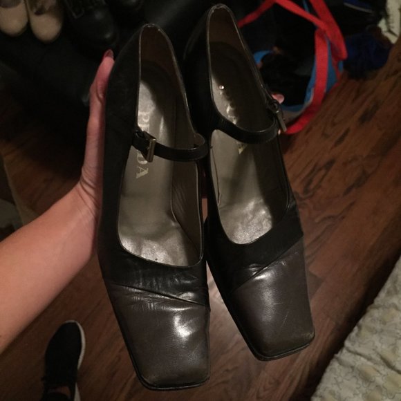 Vintage Mary Jane Heels by Prada - Picture 4 of 4